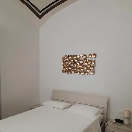 Santa Chiara Appartement *